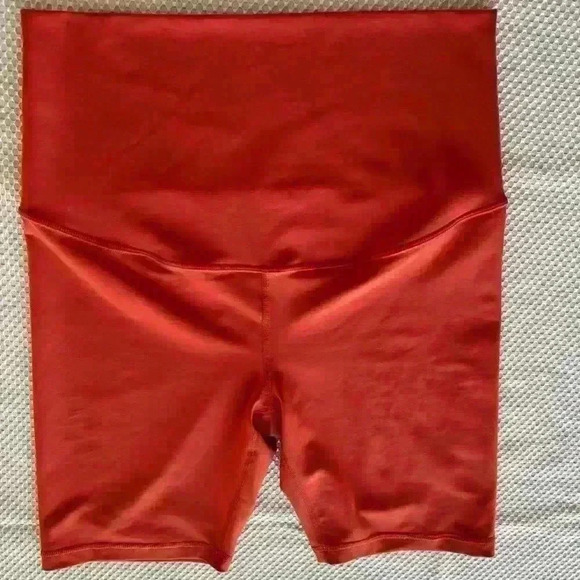 ✨Old Navy active high waist shorts size small red orange - Picture 3 of 6